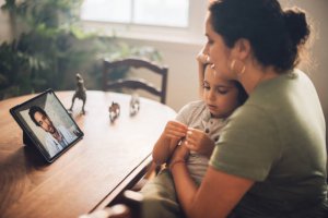 O que sente quem est� ao lado: da crian�a com dificuldades de linguagem e fala
